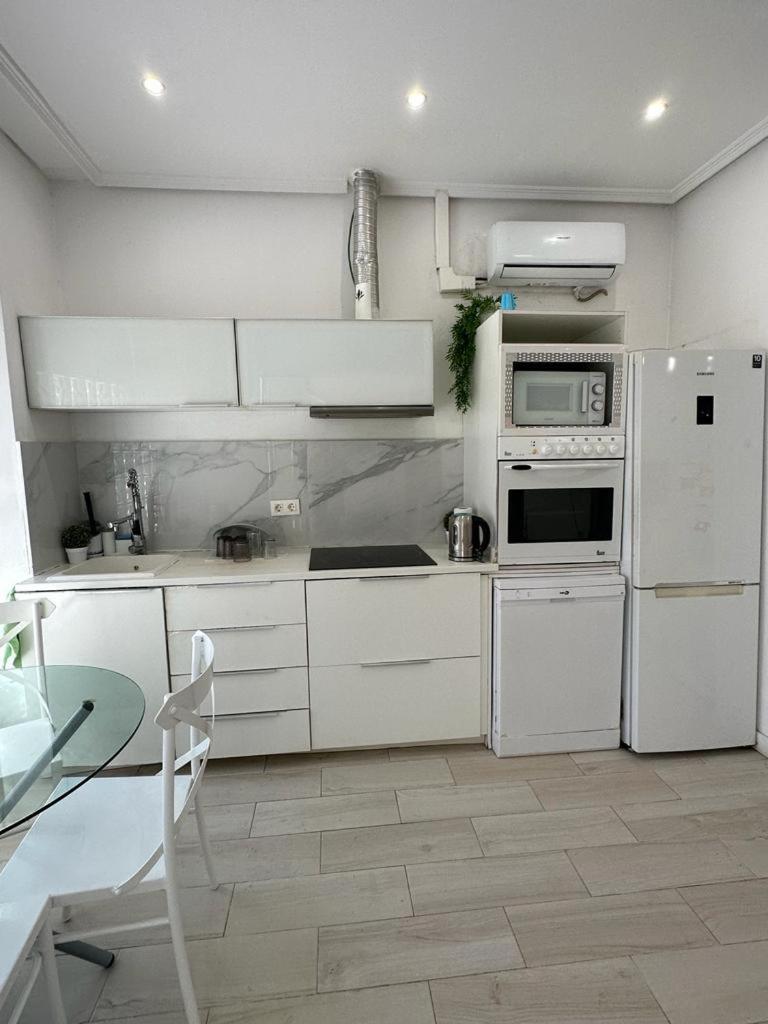 Las Casitas De La Playa Lägenhet Valencia Exteriör bild
