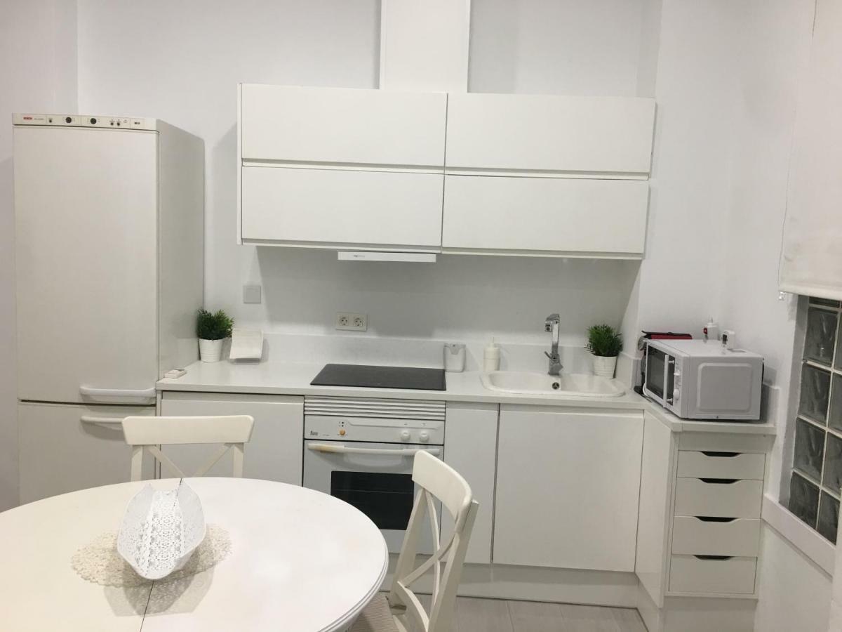 Las Casitas De La Playa Lägenhet Valencia Exteriör bild
